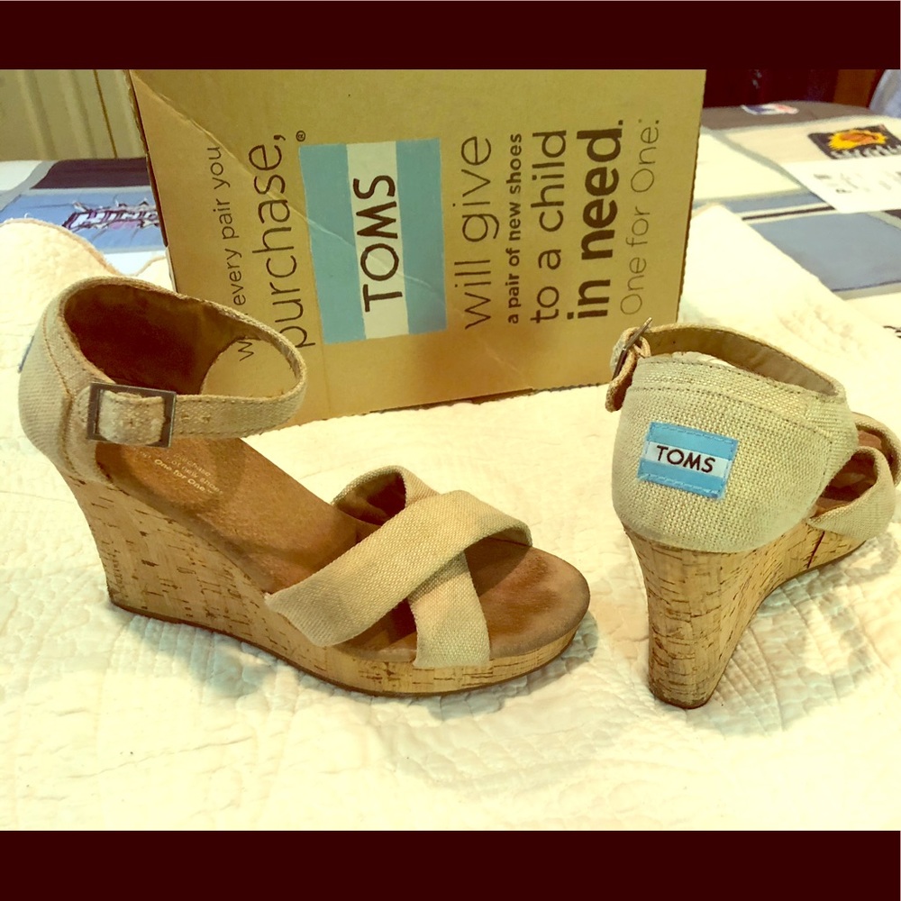 Tom’s Sandal Wedge Tan